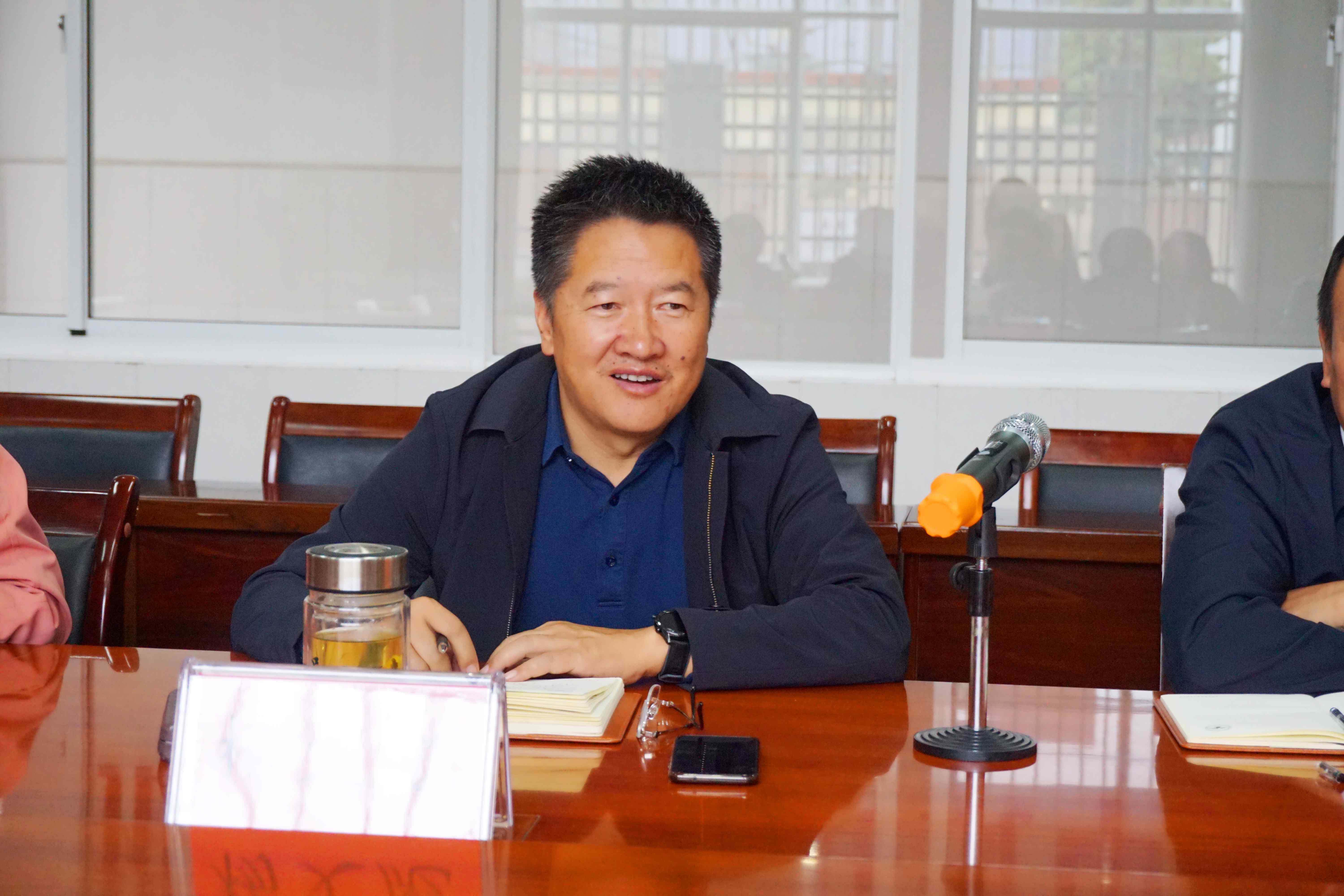 杨文彪