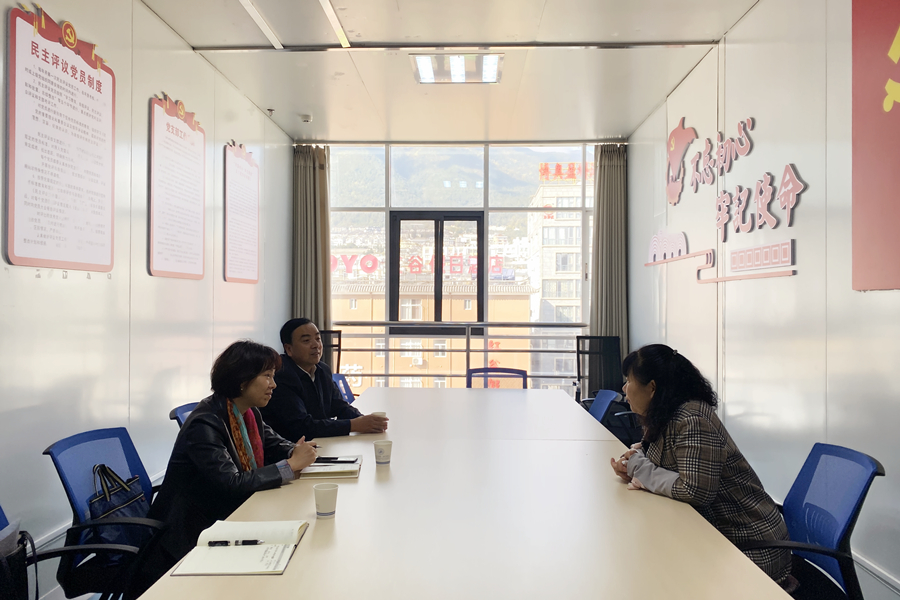 大理大学第一附属医院考察访谈现场