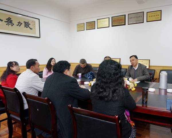 致公党保山市委组织党员赴大理州委会进行学习交流